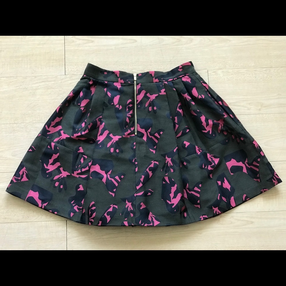 Banana Republic High Waisted Skirt - Picture 3 of 5